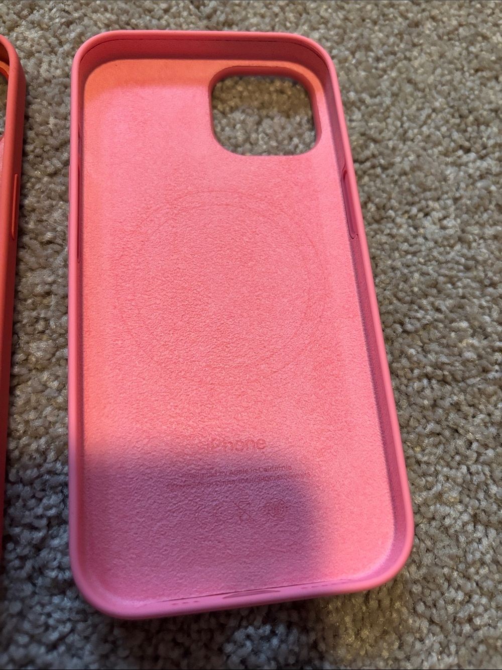 Set of 3 Apple Silicone iPhone15 Cases - Pink / Coral / Cream - Picture 8 of 11